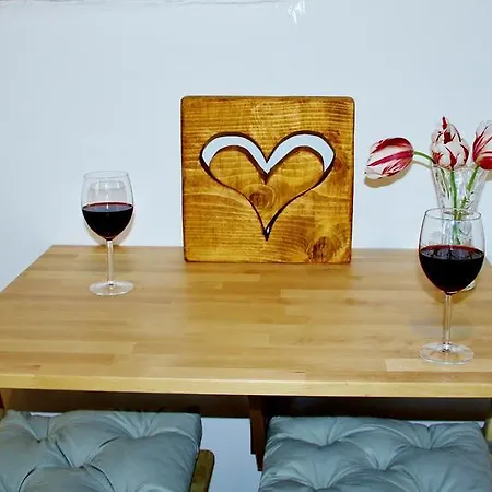 شقة Romantic Cherry زادار